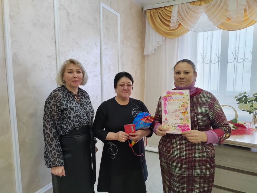 Благодатное прибавление: шестым ребенком пополнилась семья из села Комсомольское Забайкальского края